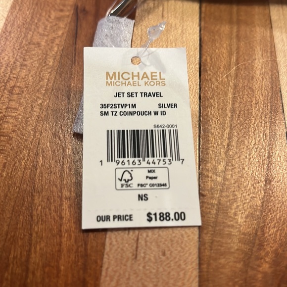 Michael Kors Small Coin Purse with Card Holder Silver - Picture 2 of 8